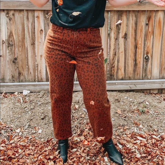 Jeans Brand New! Animal print - Picture 2 of 4